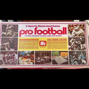 Vintage Pro-Football game 1972
